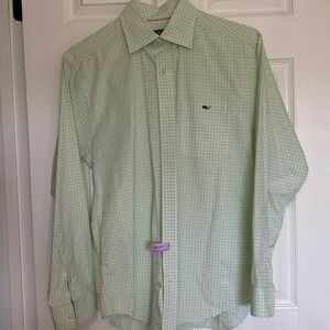 Vineyard Vines Button down gingham shirt